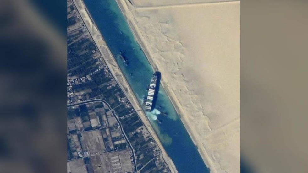 Russian cosmonaut shows how Suez Canal looks from International Space Station (PHOTOS)
