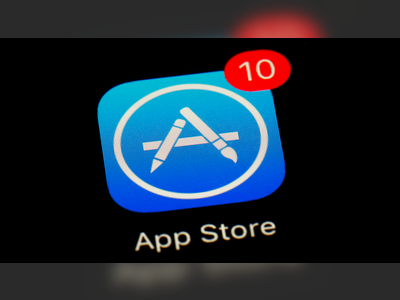 Apple reports App store, iMessage and other services down for some users