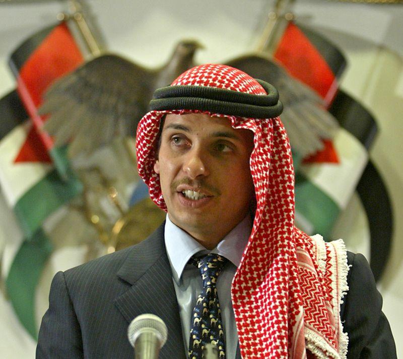Jordan's Prince Hamza pledges allegiance to king after mediation