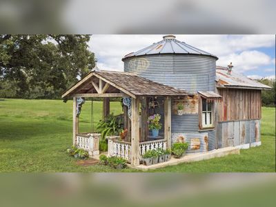 This Grain Silo Guesthouse Is Every Country Girl's Dream