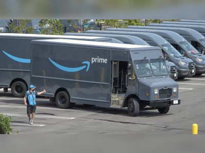 Amazon apologises for wrongly denying drivers need to urinate in bottles