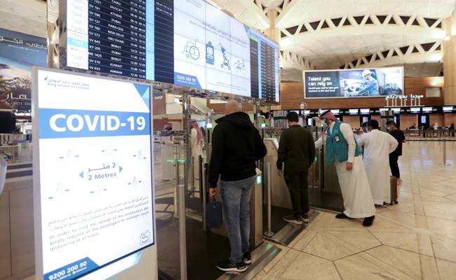 Saudi Arabia Lifts Travel Ban On Citizens