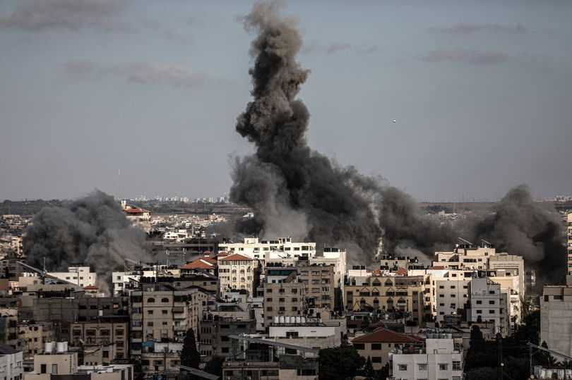 Israel blitzes major Hamas weapons site and terror tunnels killing 20 commanders