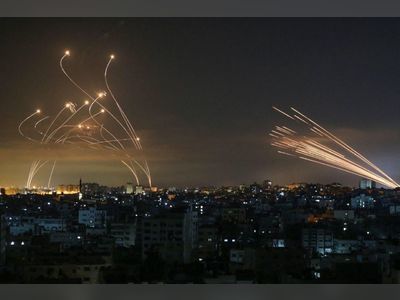 One picture is worth a thousand words: Israeli Iron Dome missiles VS Hamas rockets