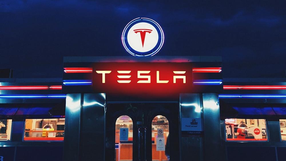 Are Tesla service stations next? Elon Musk files plans for restaurant
