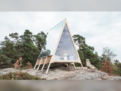 An A-Frame Cabin Celebrates the Zero-Emission Lifestyle in Finland