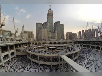 Saudi authorities allocate prayer area in Makkah to interpret Friday sermon in sign language