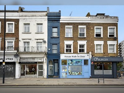 The “Skinniest House in London” Just Hit the Market at £950K