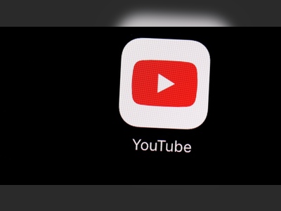 YouTube blocks all vaccine-questioning content