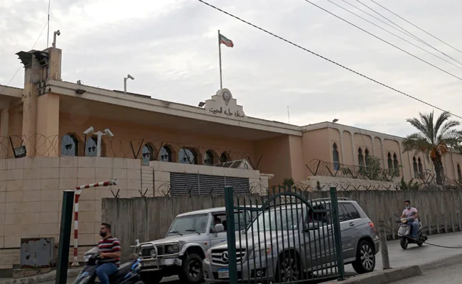 Kuwait Expels Lebanon Envoy In Row Over Saudi-Led Yemen Intervention