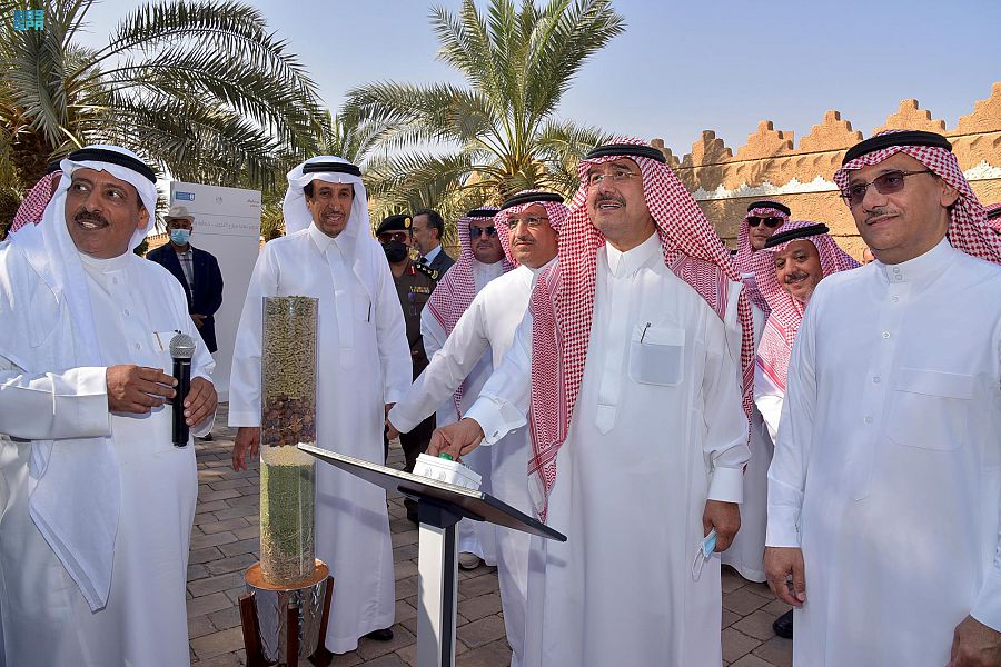 Saudi officials launch project to recycle palm farm waste in Diriyah Health City