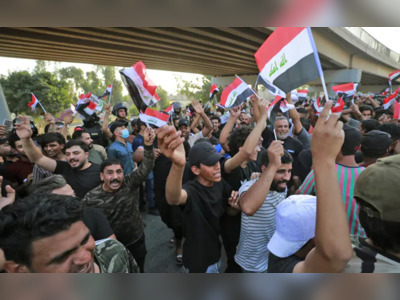1 Killed, 125 Injured As Iraq Police Clash With Pro-Iran Protesters
