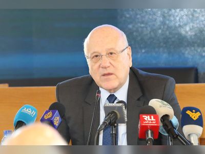Lebanon PM says call with Saudi Crown Prince and Macron ‘important step’ – statement