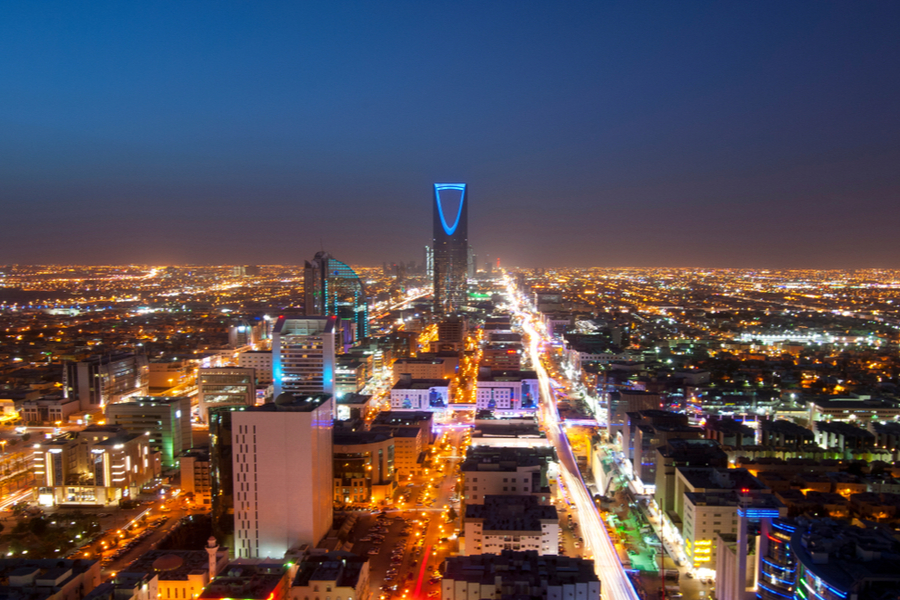 Saudi 2022 budget: Local forecasters see surplus as World Bank, IMF predict shrinking deficit