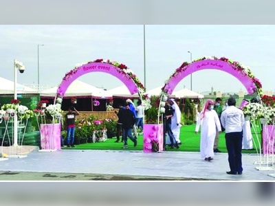 Flowers festival opens at Al Mazrouah Yard