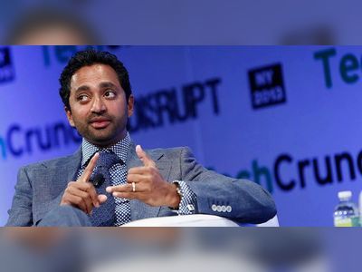 Billionaire Chamath Palihapitiya says Visa and Mastercard will be the biggest business failures in 2022, losing out to altcoin-linked projects