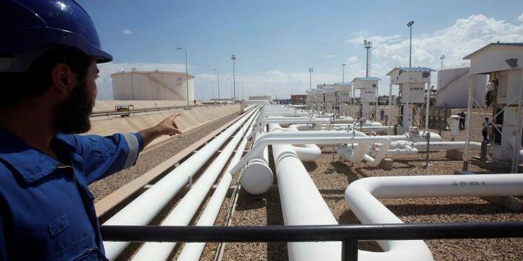 Libya oil company says field closed amid political impasse
