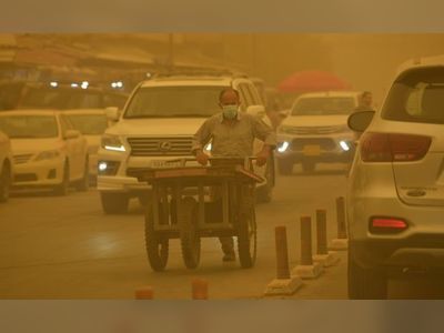 Dozens hospitalised as Iraq engulfed by dust storm