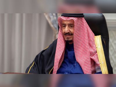 Saudi king to stay in hospital after undergoing colonoscopy