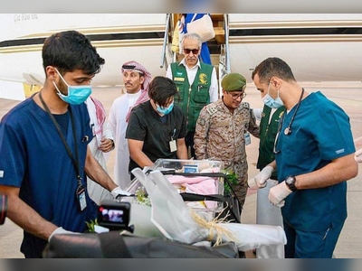 Yemeni conjoined twins Mawaddah and Rahma arrive in Riyadh