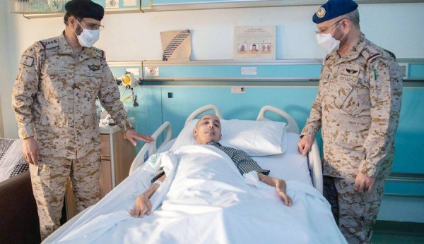 Gen. Al-Ruwaili conveys leadership’s greetings to Armed Forces injured on Eid Al-Fitr