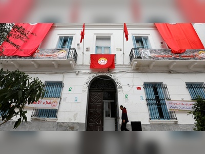 Tunisia union announces strike against proposed spending cuts