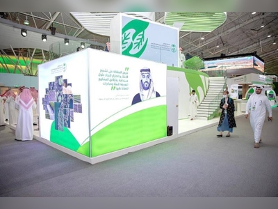 Al-Fadhli lauds leadership role in preserving green cover with ambitious initiatives