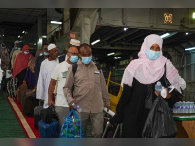 First ship carrying Hajj pilgrims arrives in Jeddah from Sudan