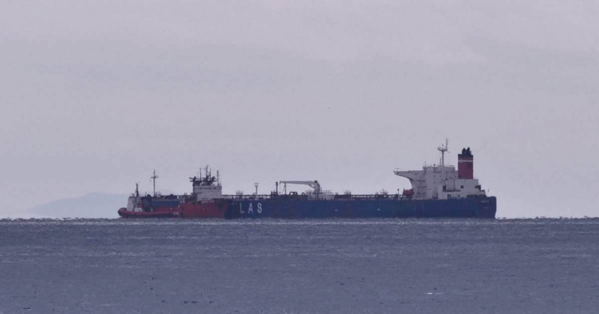 Iran says tanker seized by Greece has been released