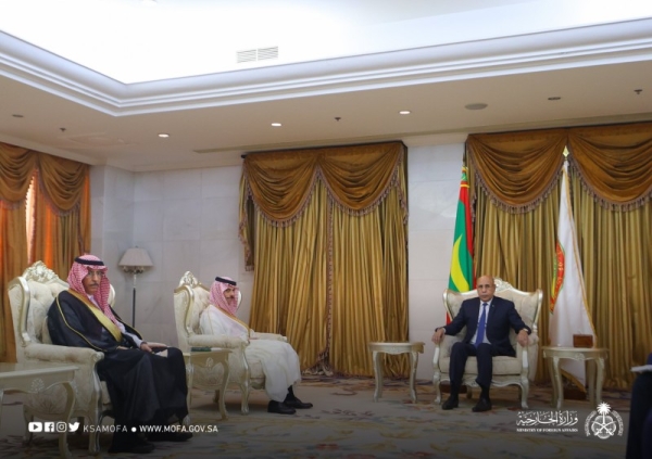 Foreign minister visits Nouakchott, meets Mauritanian president