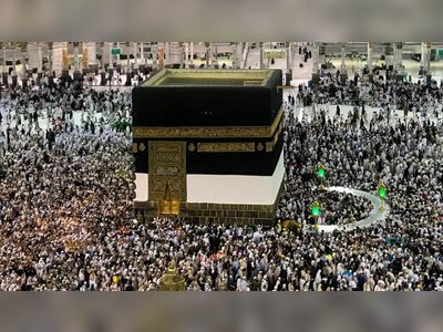 Hajj travellers unable to fly due to ticket delay