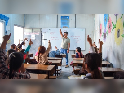 Mosul schoolchildren still left behind, five years after ISIL