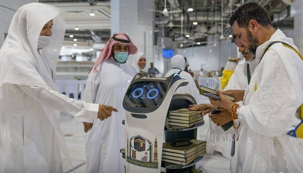 Robots used this year to serve pilgrims at Grand Mosque