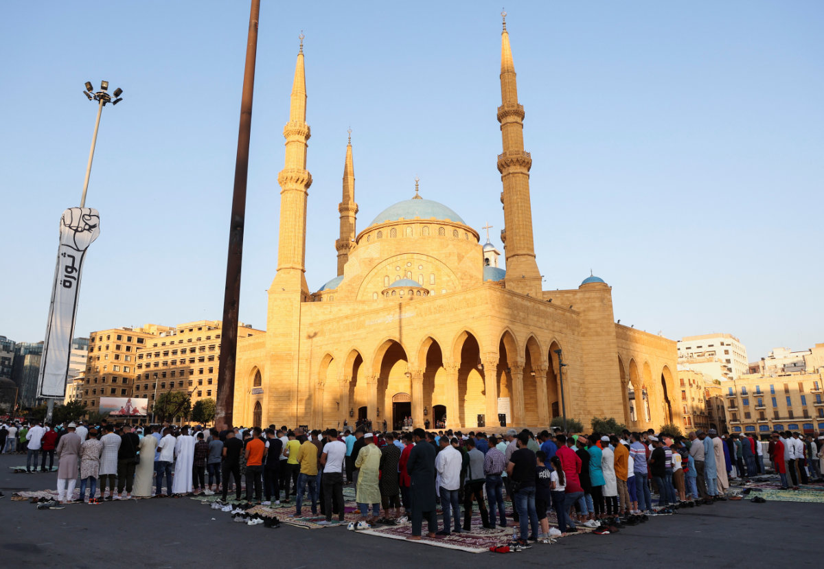 Lebanese political officials slammed during Eid sermon for ‘moral crisis and love of power’