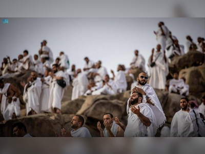 Pilgrims’ descent from Arafat to Muzdalifah a big success: Prince Khaled Al-Faisal