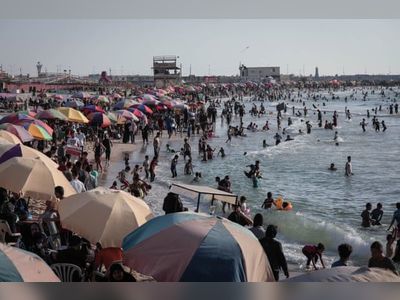 ‘The sea is more blue’: Gazans head to the beach after sewage cleanup