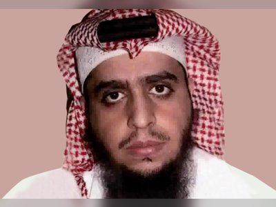 Terrorist detonates suicide vest as Saudi security forces try to make arrest 