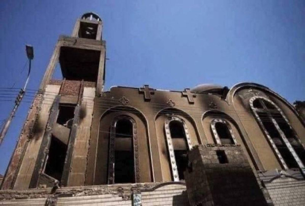 King, Crown Prince offer condolences to El-Sisi over church fire