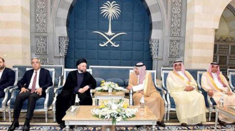 Al-Hakim in Riyadh...Sadr Calls for Public Dialogue