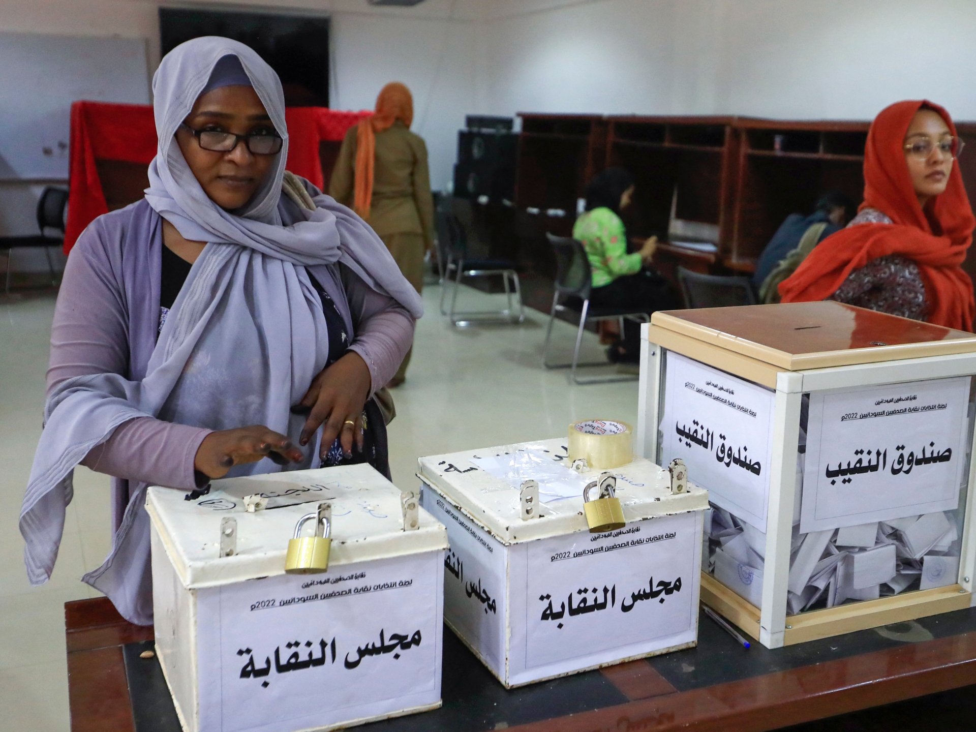 Sudan journalists vote for first independent union in decades