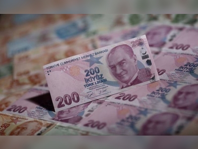Turkish lira slips toward record low in post-rate-cut selloff
