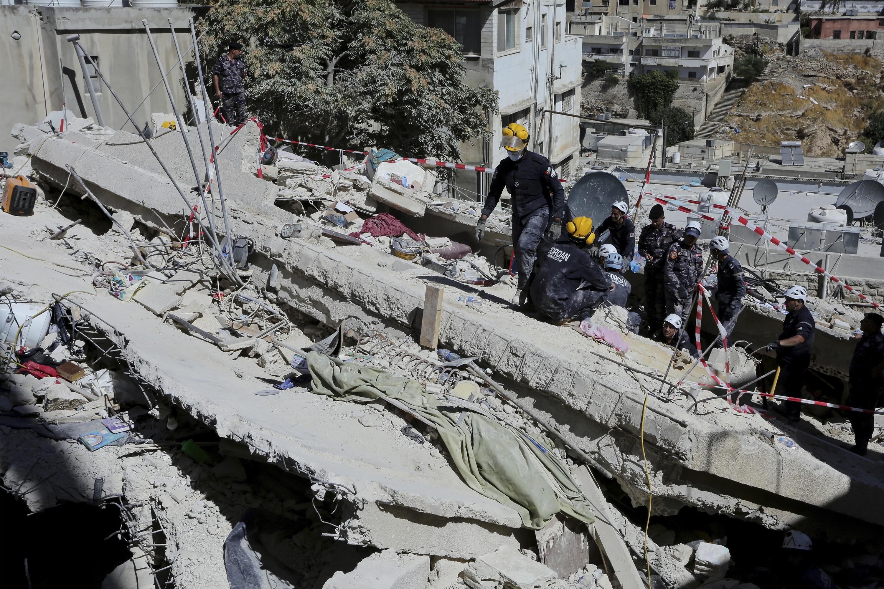 Jordan calls off rescue efforts in deadly building collapse