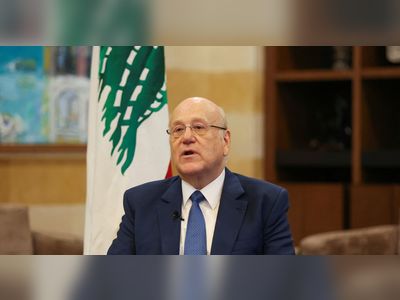 Lebanon will gradually phase in new official FX rate, PM says