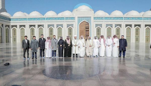 Dr. Al Al-Sheikh: Houses of worship must be a beacon for love and peace