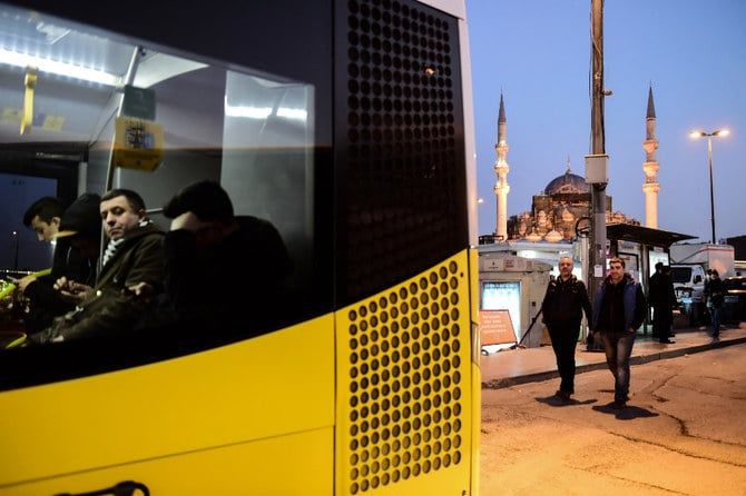 Turkish bus refuses to stop for prayer, igniting fresh secularism debate