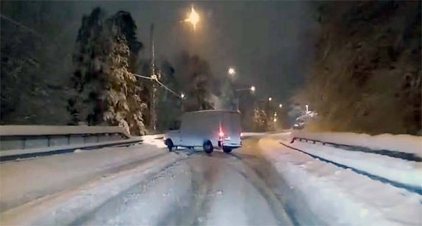 First snowfall of season in Scandinavia causes havoc on roads