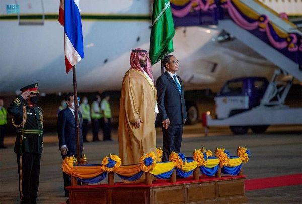 Crown Prince accorded warm welcome in Bangkok, in first-ever Saudi leader's visit in 3 decades