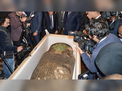 Egypt recovers 2,700-year-old sarcophagus lid from US
