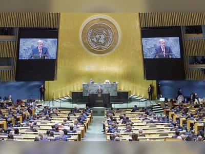 UN votes in favor of a resolution calling on ICJ to give an opinion on Israeli occupation