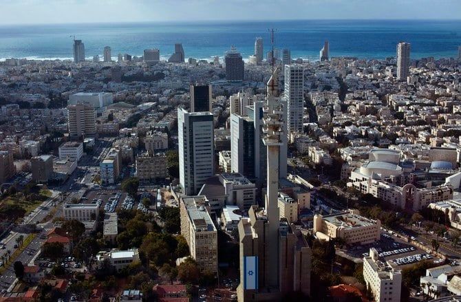 Report says Israeli tech investments nearly halved in 2022